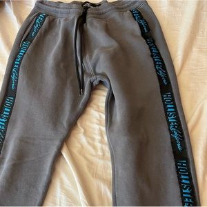 hollister sweats M